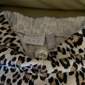 Clothes bundle for Girl 3- 4 years old ( 9 pieces)